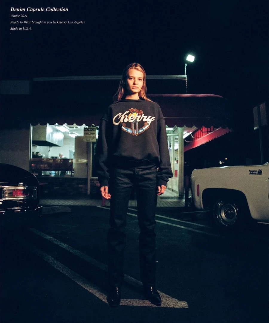 CHERRY Cattleman Inside Out Crewneck (Navy) 7 CHERRY Cattleman Inside Out Crewneck (Navy)